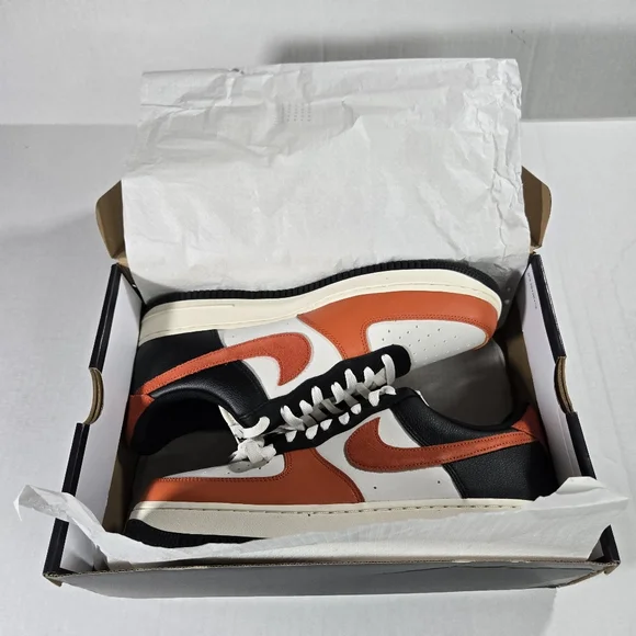 Nike Air Force 1 Low '07 LV8 Black Size 11 Vintage Coral Phantom HQ4987-010 Men - Picture 11 of 11